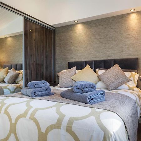 Hiraeth - Luxury Lodge With Hot Tub, Close To Beach Penally Ngoại thất bức ảnh